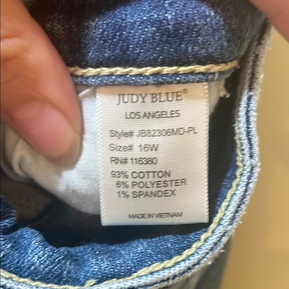 Women's Judy Blue Relaxed Fit Kyla Straight Destroyed Distressed Jeans - Picture 5 of 7